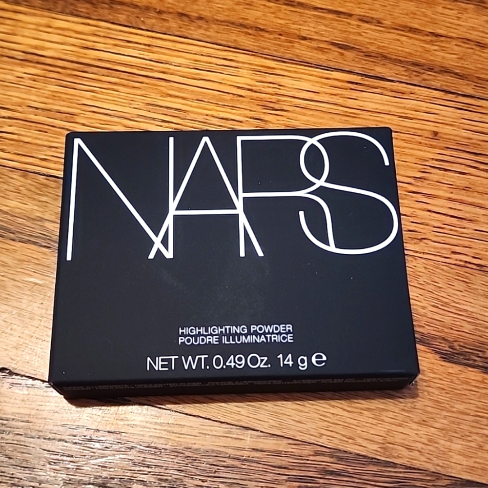 New Nars Highlighting Powder